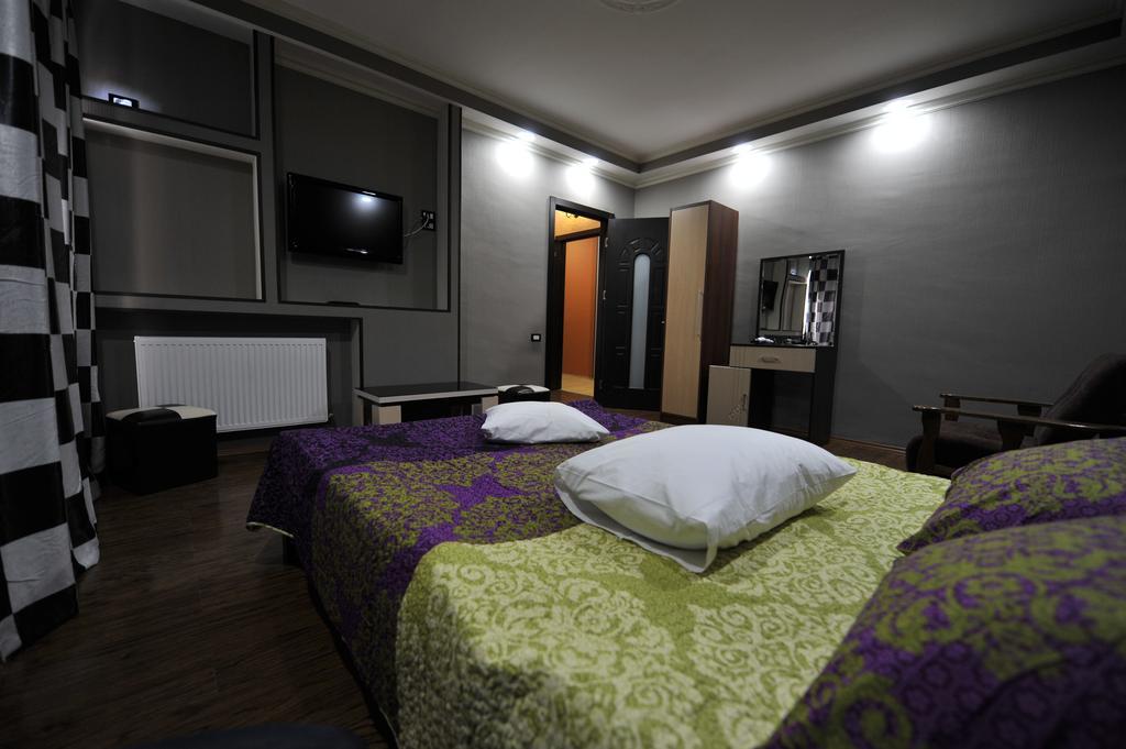 Dkd-Bridge Hotel Τυφλίδα Εξωτερικό φωτογραφία